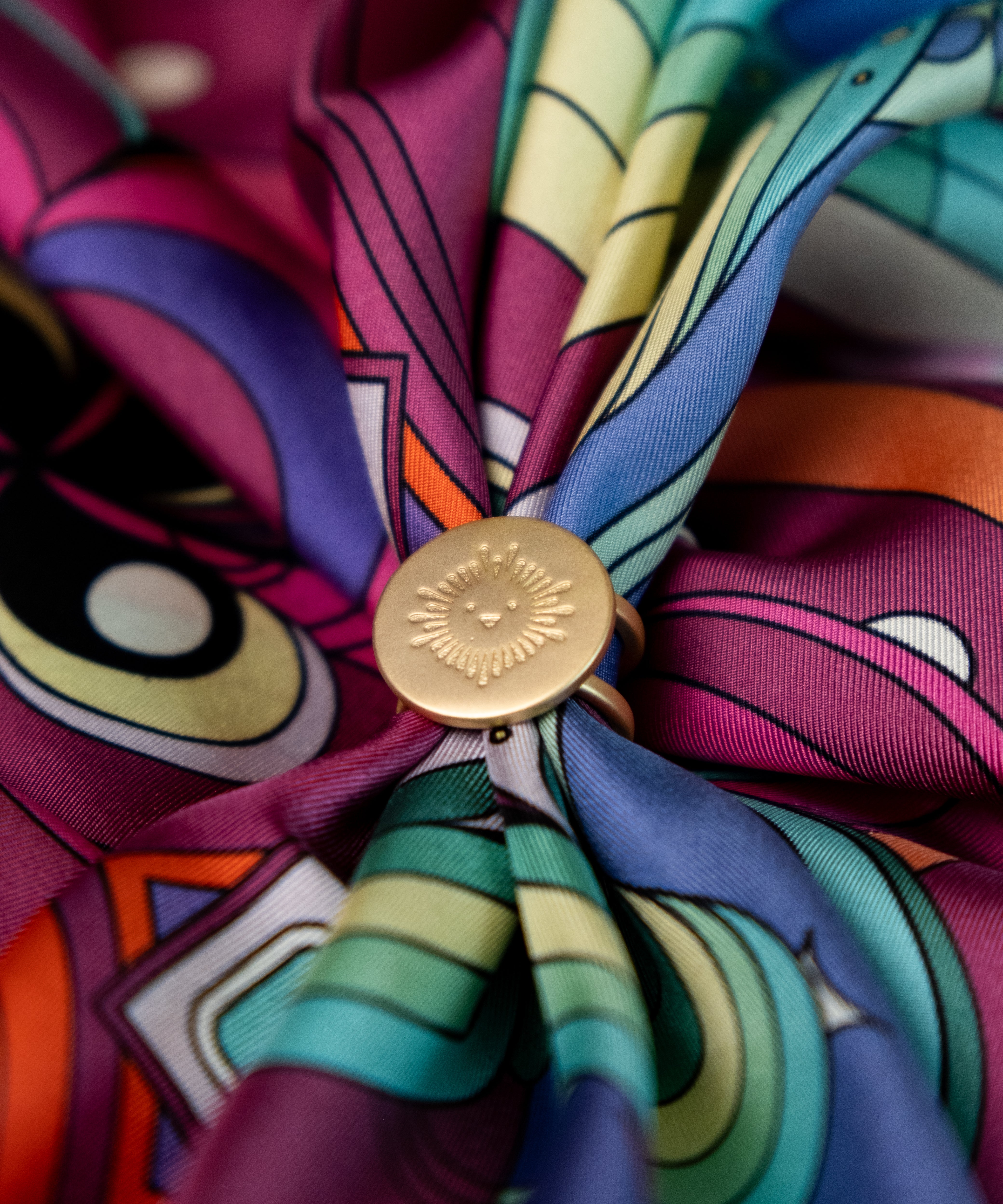 Scarf Ring / Gold / 100x100 cm